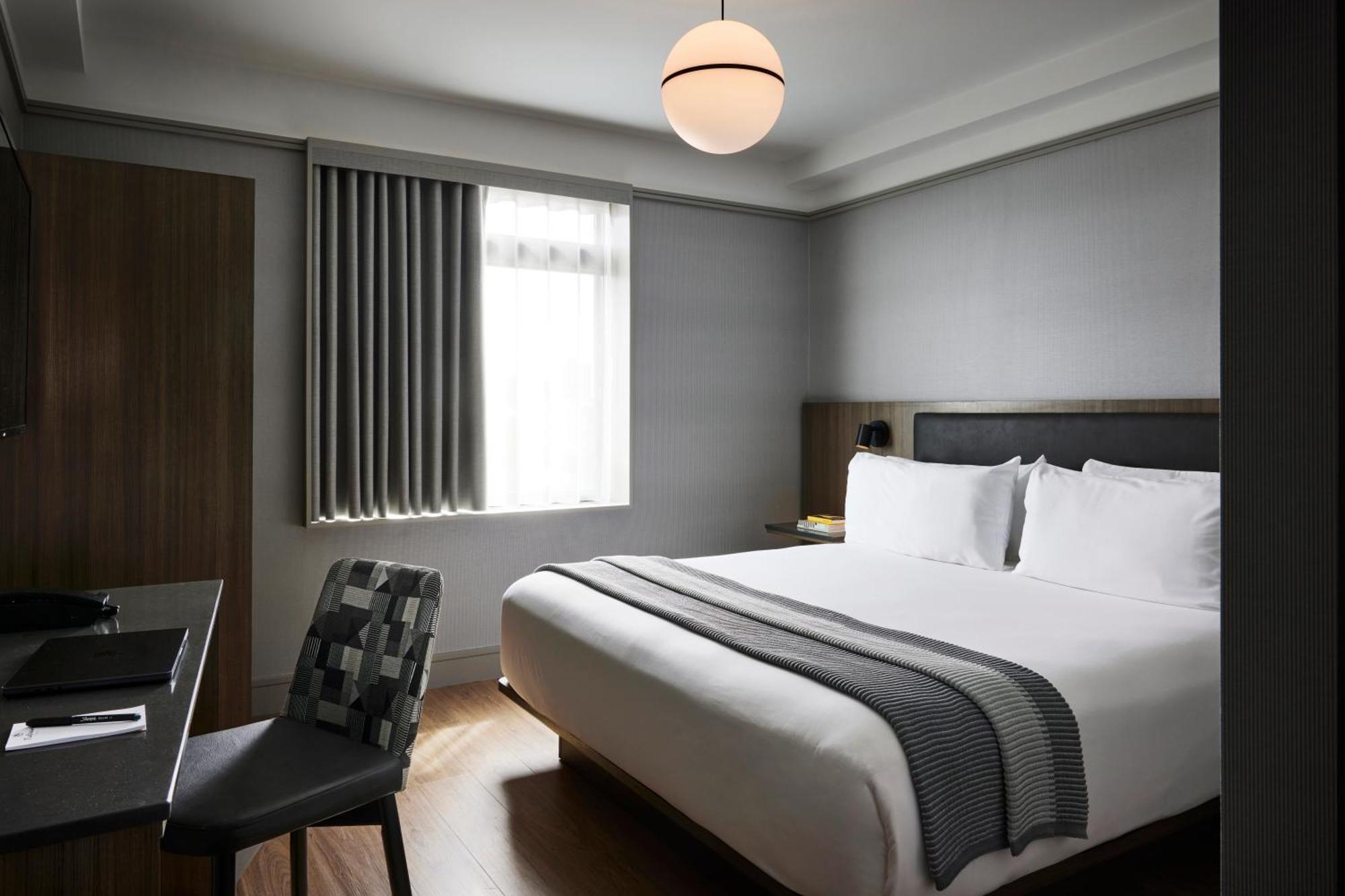 Standard King Room,1637558147:JPEG